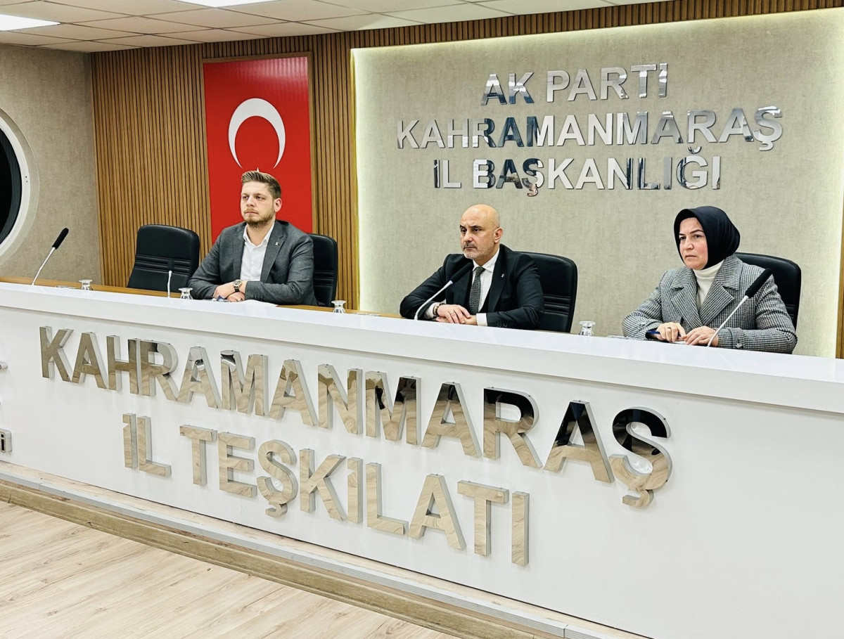 AK Parti Kahramanmaraş İl Yönetim Kurulu Toplandı: Gündem Kongre ve Cumhurbaşkanı 